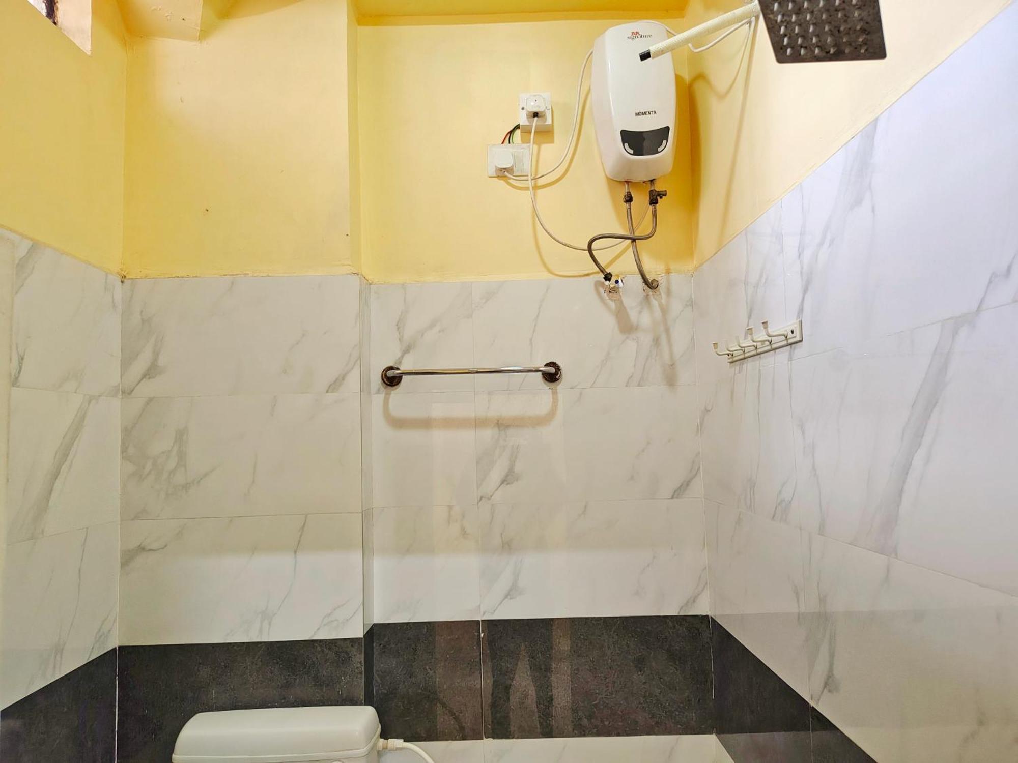 Anand Yatri Grah - Home Stay, Ujjain Exterior foto